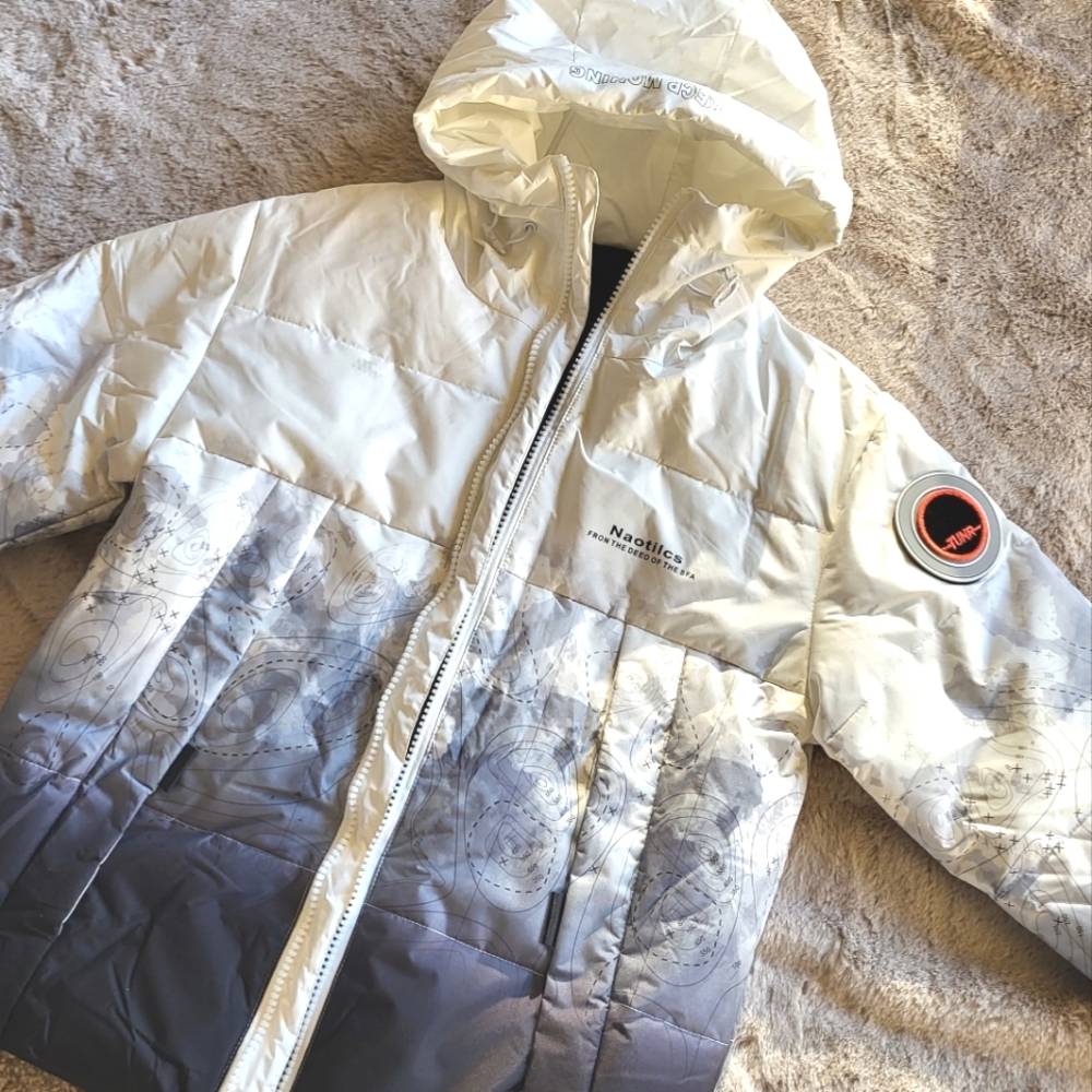 Nautica Men's White and Gray Puffer Jacket